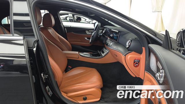 Mercedes-Benz CLS-Class (C257) CLS300d 4MATIC 2023 — фото 15