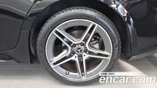 Mercedes-Benz CLS-Class (C257) CLS300d 4MATIC 2023 — фото 27