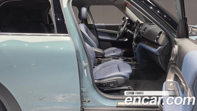 MINI Cooper S Countryman ALL4 2nd 2023 — фото 32