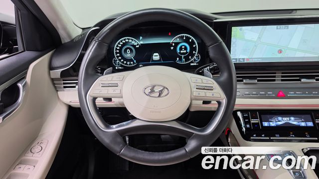 Hyundai Grandeur (IG) 2.5 Le Blanc 2023 — фото 13