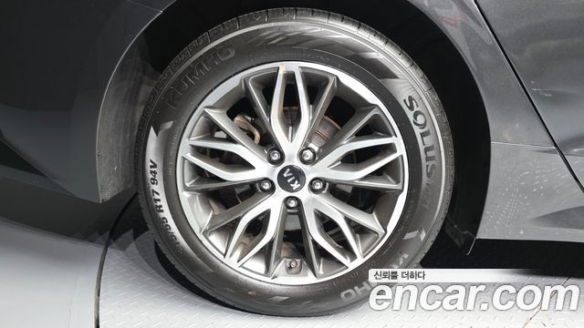 Kia K5 (III) 2.0 Prestige 2020 — фото 5