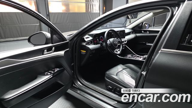 Kia K5 (III) 2.0 Prestige 2020 — фото 10