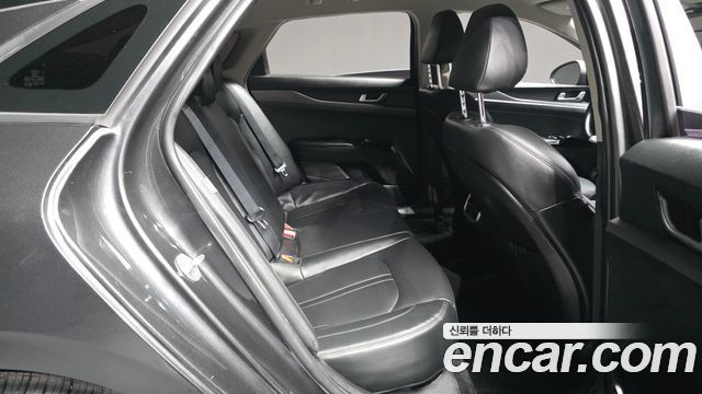 Kia K5 (III) 2.0 Prestige 2020 — фото 12
