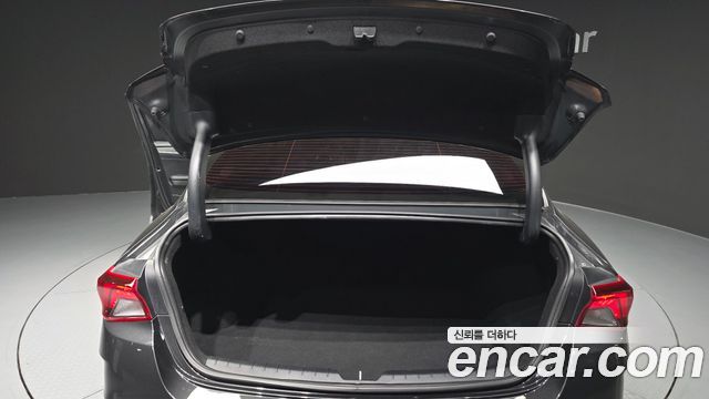 Kia K5 (III) 2.0 Prestige 2020 — фото 20
