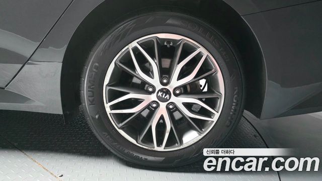 Kia K5 (III) 2.0 Prestige 2020 — фото 21