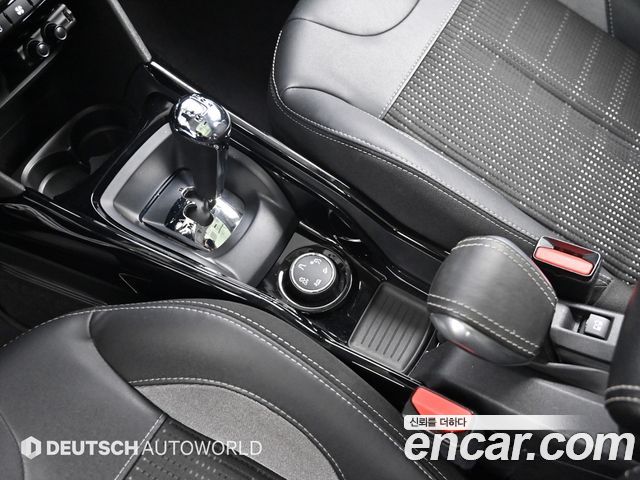Peugeot 2008 1.6 BlueHDi Allure GC 2018 — фото 9