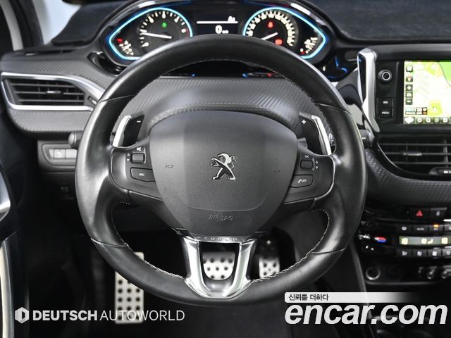 Peugeot 2008 1.6 BlueHDi Allure GC 2018 — фото 17