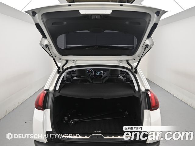 Peugeot 2008 1.6 BlueHDi Allure GC 2018 — фото 23