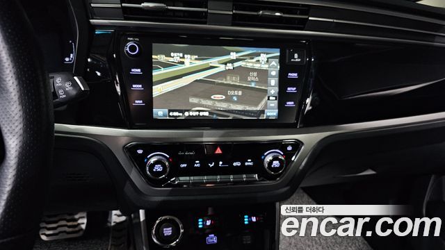 KG Mobility (SsangYong) Beautiful Korando Gasoline 1.5 2WD C5 Plus 2021 — фото 17
