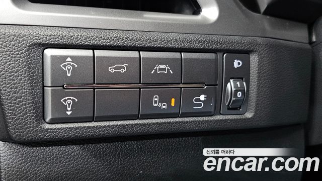 KG Mobility (SsangYong) Beautiful Korando Gasoline 1.5 2WD C5 Plus 2021 — фото 22