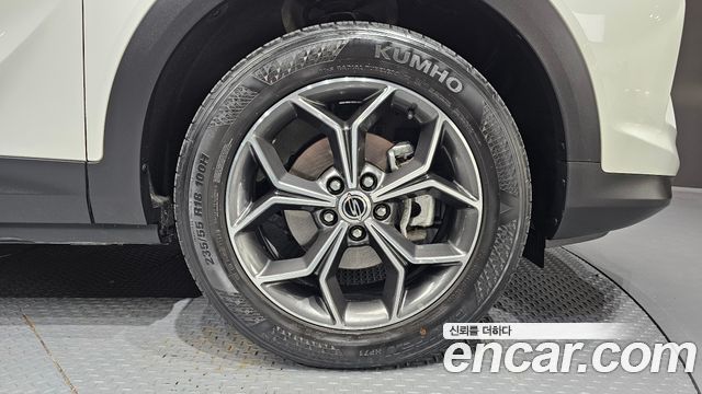 KG Mobility (SsangYong) Beautiful Korando Gasoline 1.5 2WD C5 Plus 2021 — фото 27