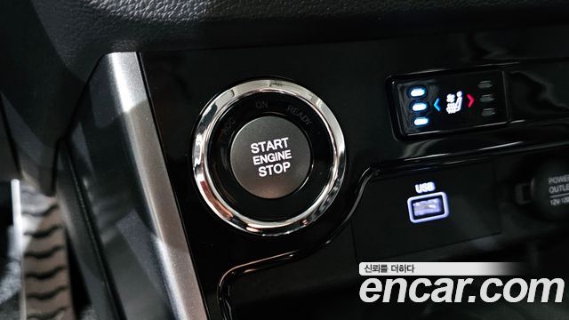 KG Mobility (SsangYong) Beautiful Korando Gasoline 1.5 2WD C5 Plus 2021 — фото 33