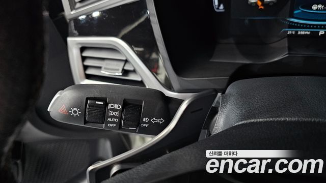 KG Mobility (SsangYong) Beautiful Korando Gasoline 1.5 2WD C5 Plus 2021 — фото 38