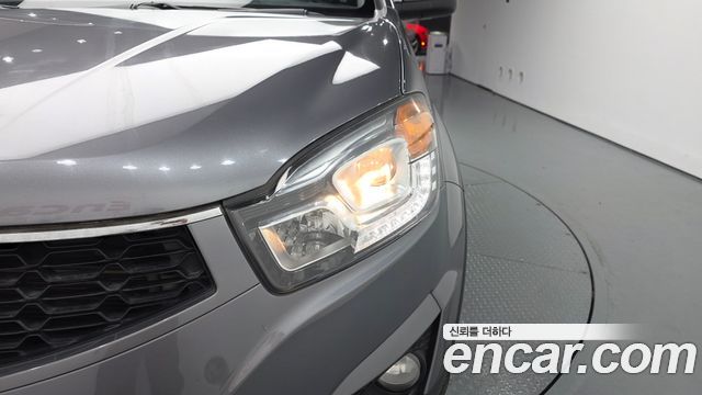 KG Mobility (SsangYong) Korando C 2.0 CVT 2WD Deluxe 2015 — фото 22