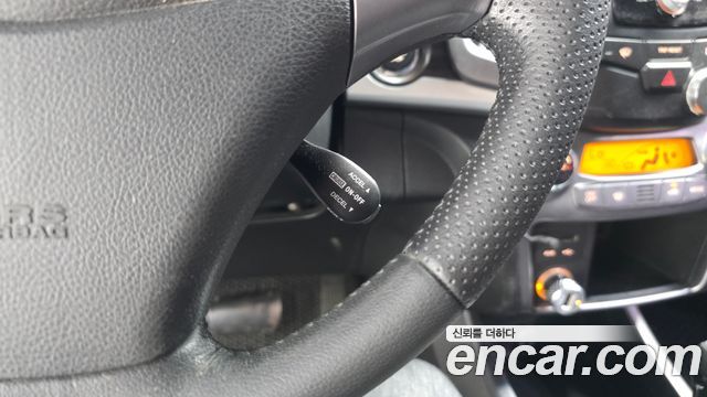 KG Mobility (SsangYong) Korando C 2.0 CVT 2WD Deluxe 2015 — фото 31