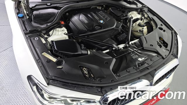BMW 5 Series (G30) 520d M Sport package 2017 — фото 6