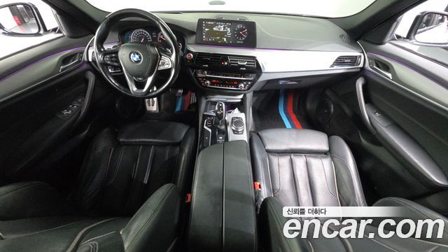 BMW 5 Series (G30) 520d M Sport package 2017 — фото 7
