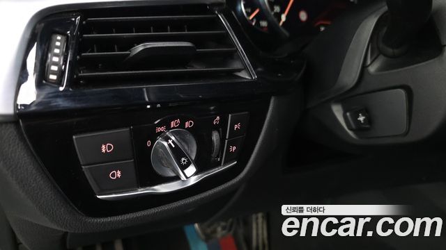 BMW 5 Series (G30) 520d M Sport package 2017 — фото 35