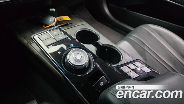 Kia K8 Hybrid Noblesse 2022 — фото 9