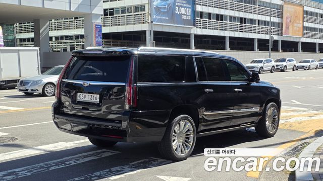 Cadillac Escalade 6.2 ESV 4th 2017 — фото 2