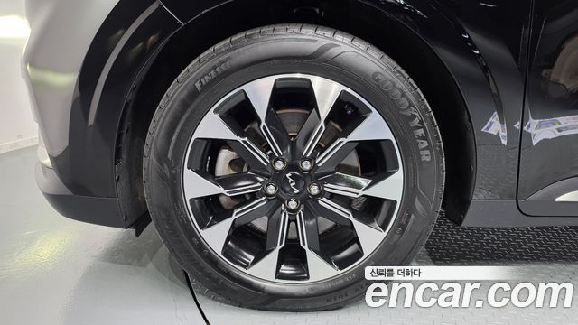 Kia Carnival (IV) Diesel 7-Seater Noblesse 2023 — фото 5