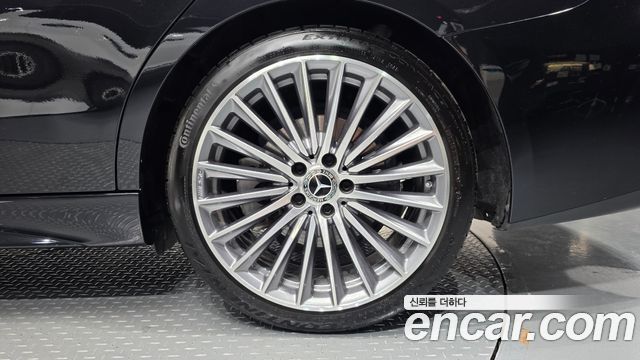 Mercedes-Benz C-Class (W206) C300 4MATIC AMG Line 2023 — фото 27