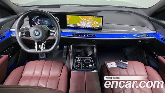 BMW 7 Series (G70) 740i xDrive M Sport 2024 — фото 7