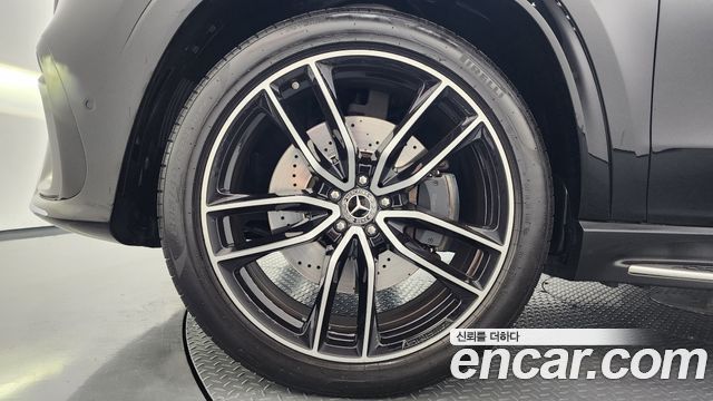 Mercedes-Benz GLS-Class (X167) GLS580 4MATIC 2024 — фото 5