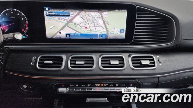 Mercedes-Benz GLS-Class (X167) GLS580 4MATIC 2024 — фото 16