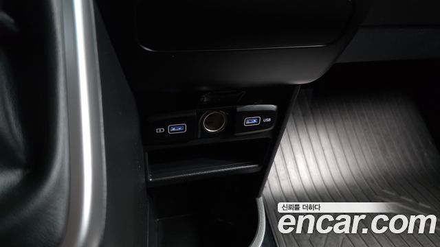 Hyundai Staria Cargo 3-Seater Smart 2023 — фото 35