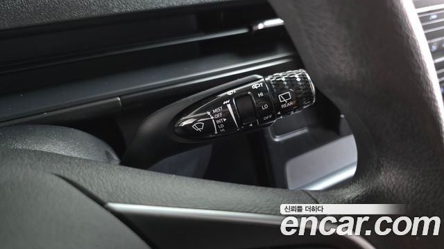 Hyundai Staria Cargo 3-Seater Smart 2023 — фото 36