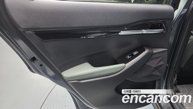 Kia Seltos Gasoline 1.6 Turbo 2WD Gravity 2024 — фото 25