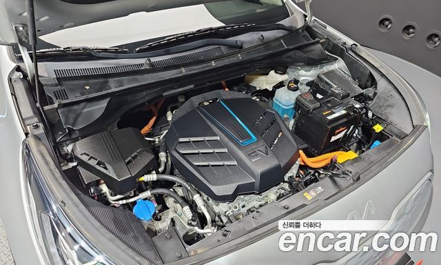 Kia Niro Plus Air 2023 — фото 6