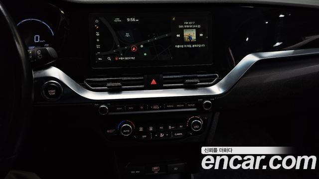 Kia Niro Plus Air 2023 — фото 13