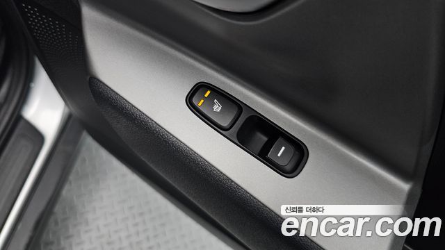 Kia Niro Plus Air 2023 — фото 17