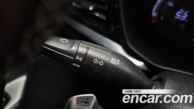 Kia Niro Plus Air 2023 — фото 28