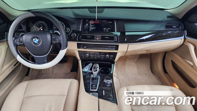 BMW 5 Series (F10) 528i Luxury 2015 — фото 7