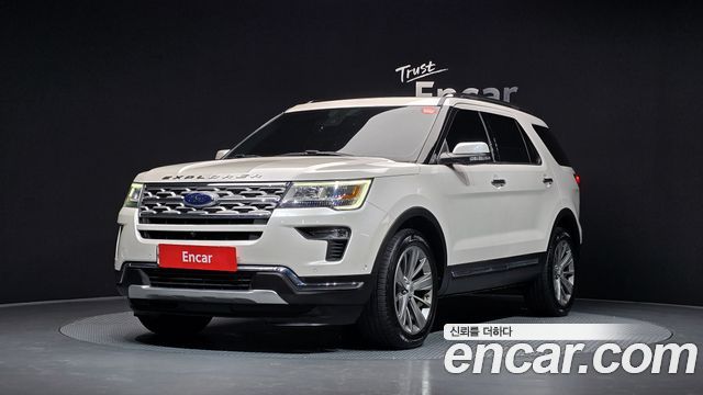 Ford Explorer 2.3 Limited 4WD 5th
