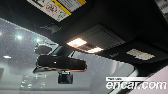 Ford Explorer 2.3 Limited 4WD 5th 2018 — фото 16