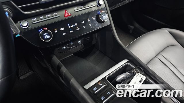Hyundai Sonata The Edge Hybrid (DN8) Premium 2025 — фото 17