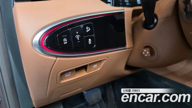 Genesis GV70 2.5T Gasoline 2WD 2023 — фото 35