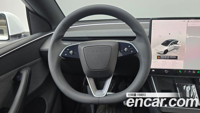 Tesla Model Y Premium RWD 2026 — фото 13