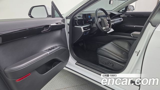 Hyundai Grandeur (GN7) 3.5 Gasoline 2WD Premium 2023 — фото 10