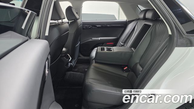 Hyundai Grandeur (GN7) 3.5 Gasoline 2WD Premium 2023 — фото 12
