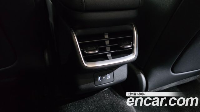 Hyundai Grandeur (GN7) 3.5 Gasoline 2WD Premium 2023 — фото 28
