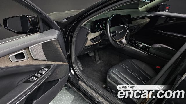 Kia K8 2.5 Gasoline 2WD Noblesse Light 2022 — фото 10