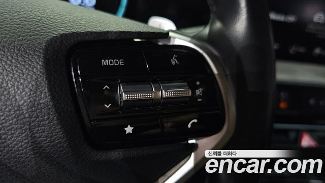 Kia K8 2.5 Gasoline 2WD Noblesse Light 2022 — фото 17