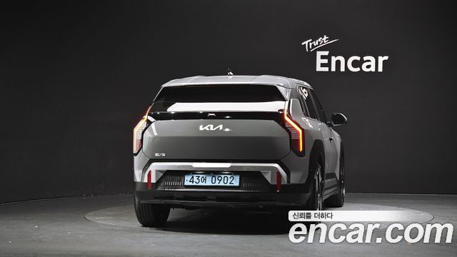 Kia EV3 Long Range 2WD AIr 2025 — фото 4