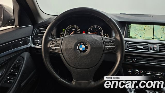 BMW 5 Series (F10) 520d 2014 — фото 13