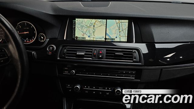 BMW 5 Series (F10) 520d 2014 — фото 14